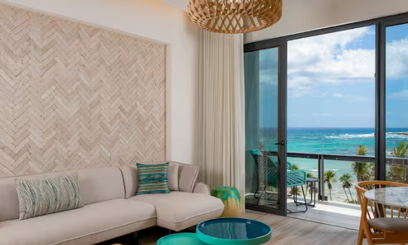 thumbnail_Ocean View King Suite