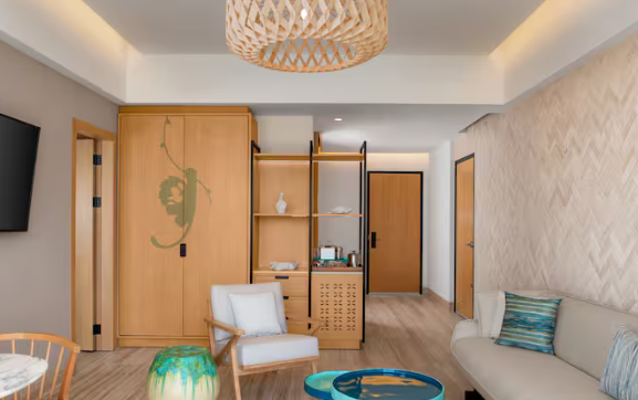 thumbnail_Partial Ocean View King Suite
